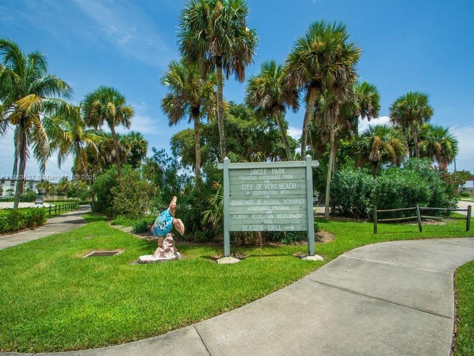 For Sale: $325,000 (3 beds, 1 baths, 0 Square Feet)