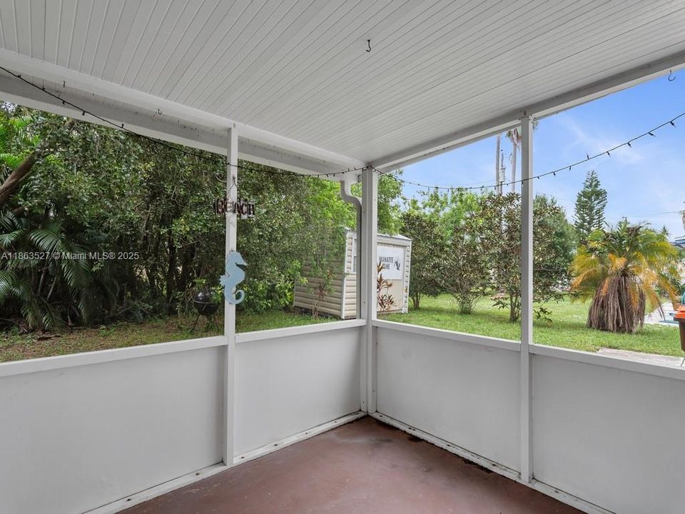For Sale: $325,000 (3 beds, 1 baths, 0 Square Feet)