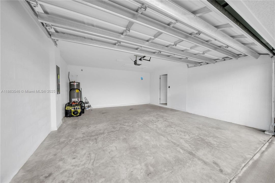 В аренду: $2,300 (3 спален, 2 ванн, 1448 Квадратных фут)