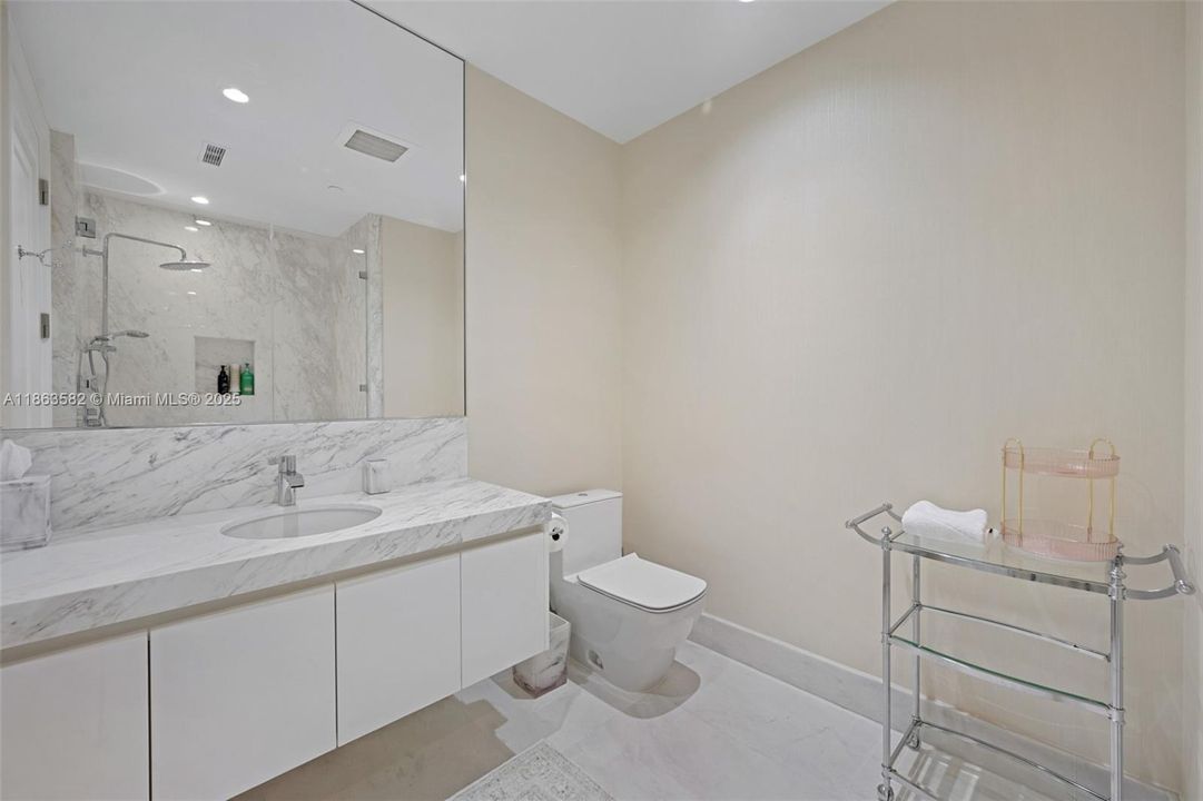 En Renta: $42,000 (4 camas, 5 baños, 2987 Pies cuadrados)