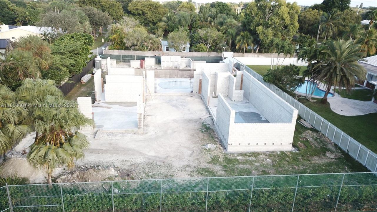 En Venta: $6,900,000 (6 camas, 8 baños, 9600 Pies cuadrados)