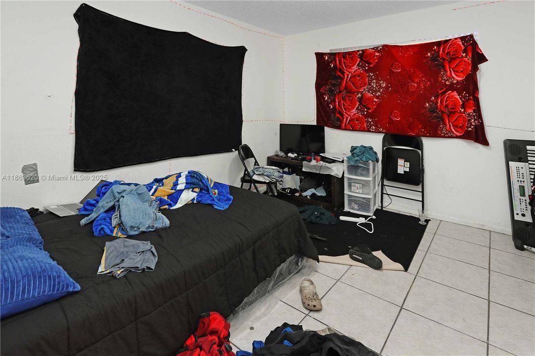 For Sale: $550,000 (0 beds, 0 baths, 2100 Square Feet)