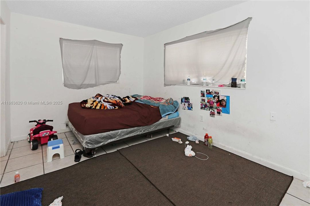 For Sale: $550,000 (0 beds, 0 baths, 2100 Square Feet)