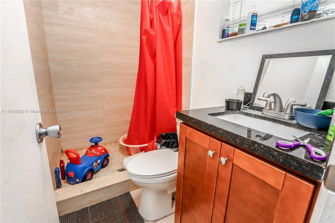 For Sale: $550,000 (0 beds, 0 baths, 2100 Square Feet)