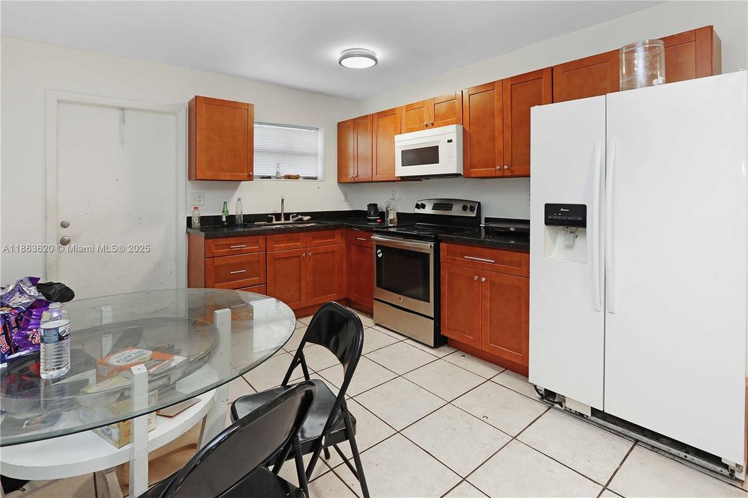 For Sale: $550,000 (0 beds, 0 baths, 2100 Square Feet)