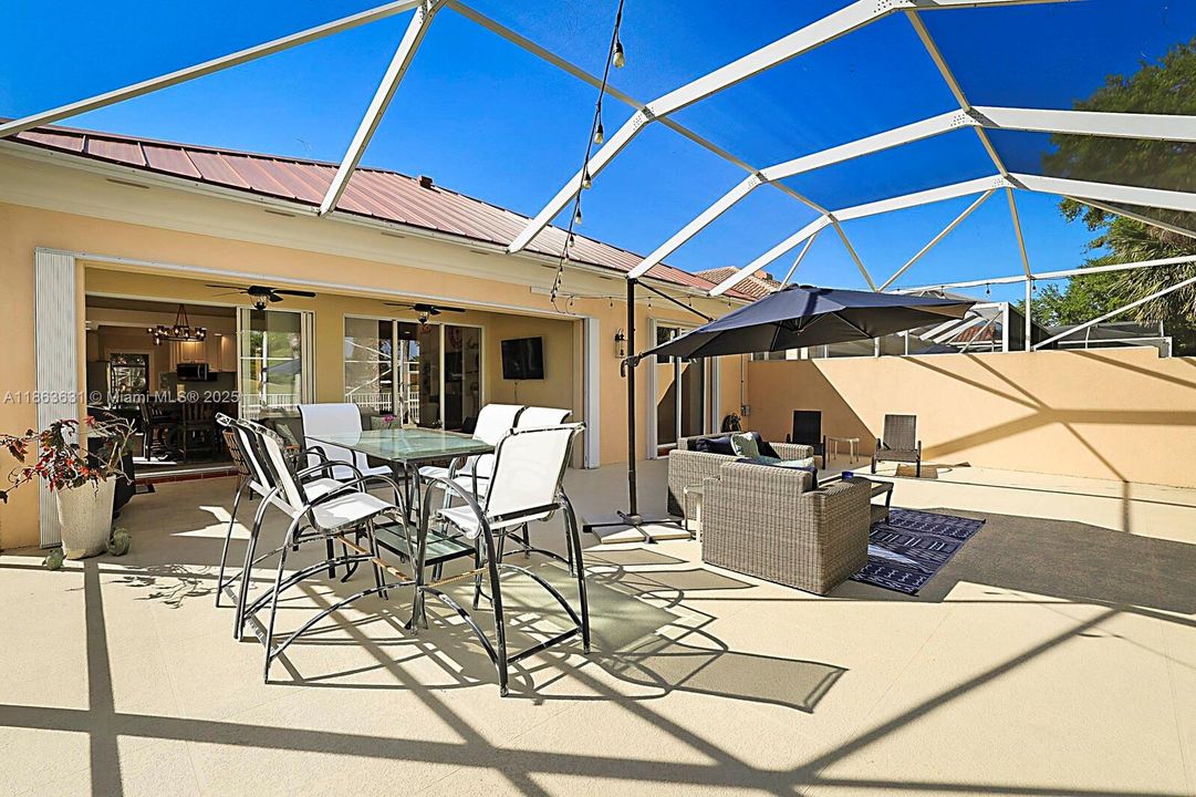 Recently Sold: $619,999 (3 beds, 2 baths, 2000 Square Feet)