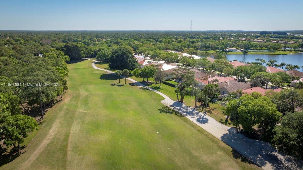 Recently Sold: $619,999 (3 beds, 2 baths, 2000 Square Feet)