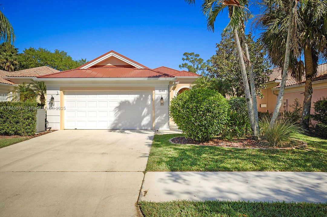 Recently Sold: $619,999 (3 beds, 2 baths, 2000 Square Feet)