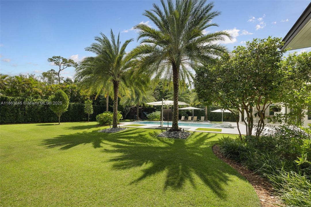 最近售出: $6,995,000 (6 贝兹, 7 浴室, 5961 平方英尺)