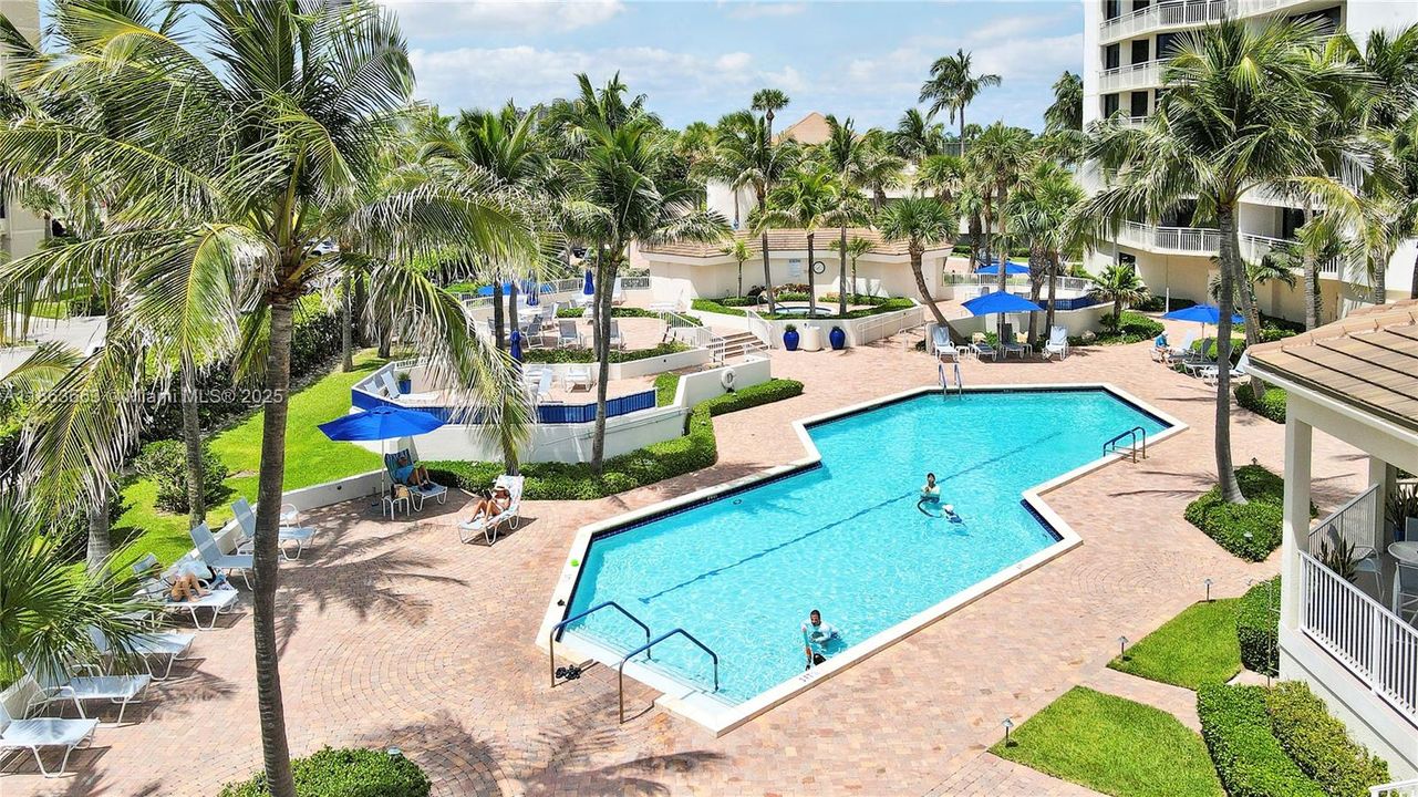 На продажу: $1,490,000 (2 спален, 2 ванн, 0 Квадратных фут)