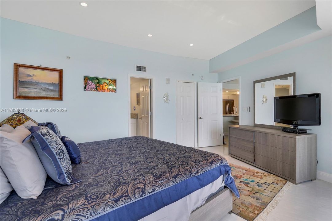 На продажу: $1,490,000 (2 спален, 2 ванн, 0 Квадратных фут)