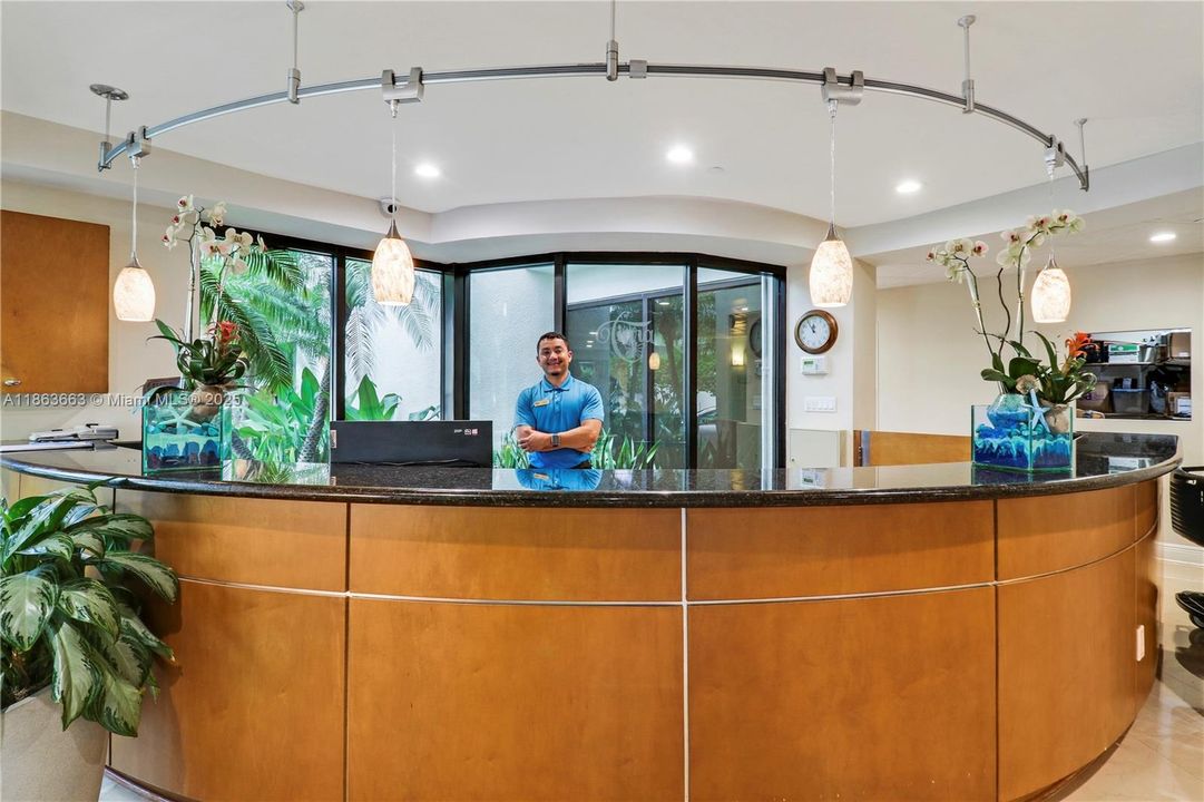 Lobby, Valet & Concierge