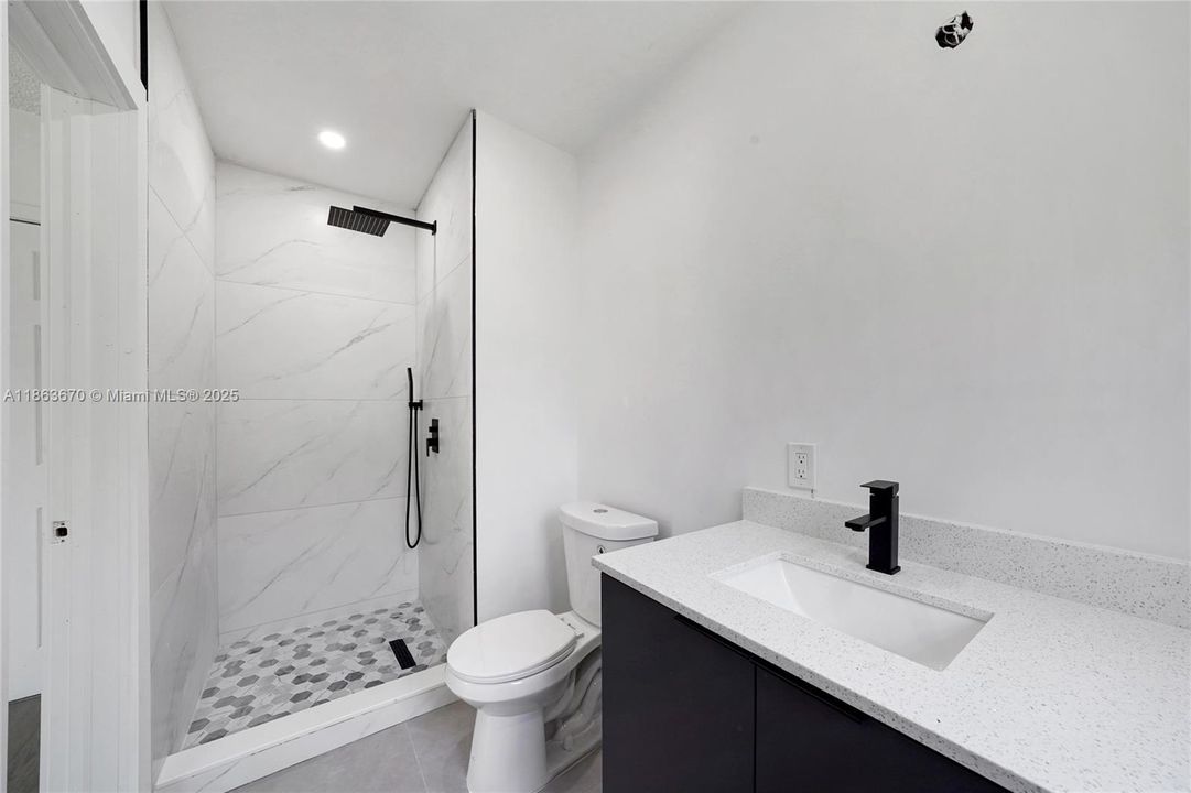 Activo con contrato: $499,900 (3 camas, 2 baños, 1356 Pies cuadrados)