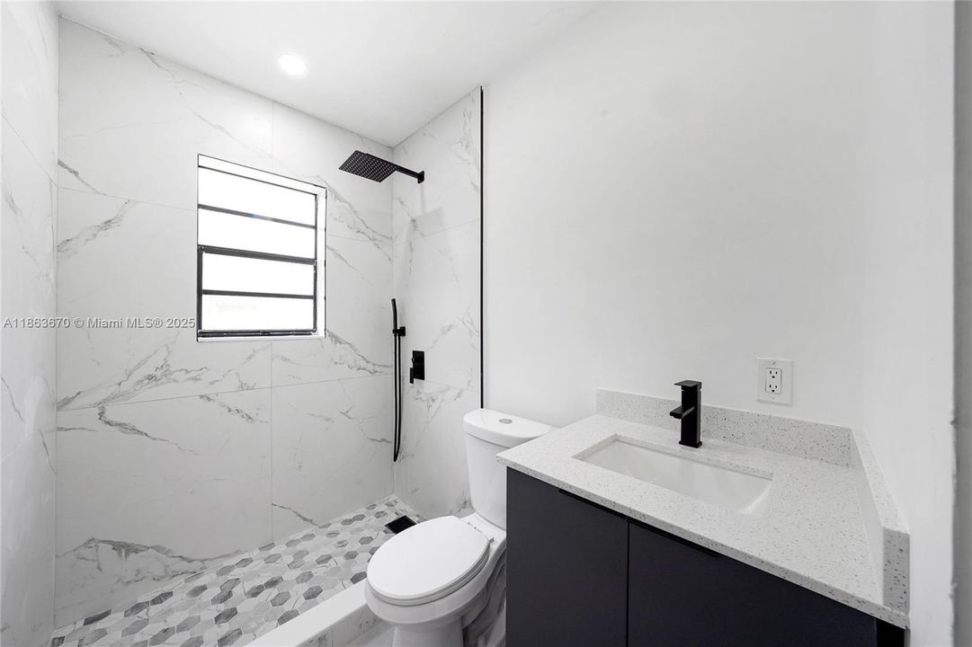 Activo con contrato: $499,900 (3 camas, 2 baños, 1356 Pies cuadrados)