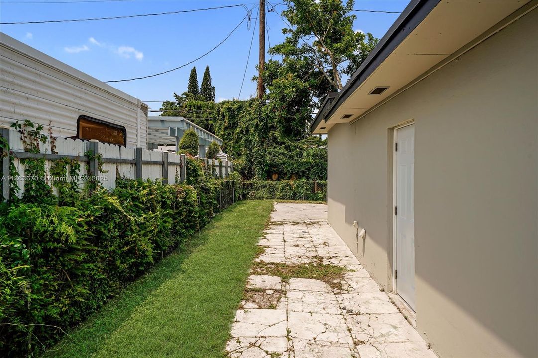 Activo con contrato: $499,900 (3 camas, 2 baños, 1356 Pies cuadrados)