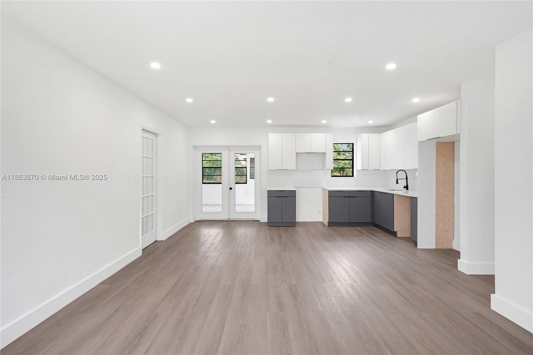 Activo con contrato: $499,900 (3 camas, 2 baños, 1356 Pies cuadrados)