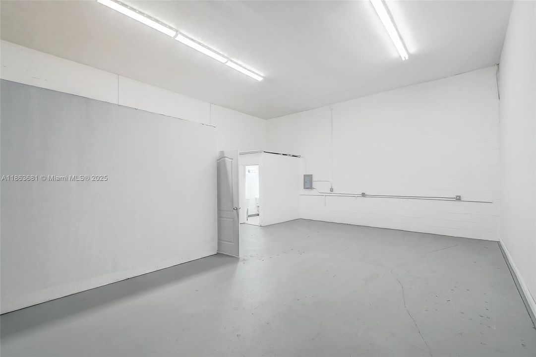 В аренду: $1,200 (0 спален, 0 ванн, 0 Квадратных фут)