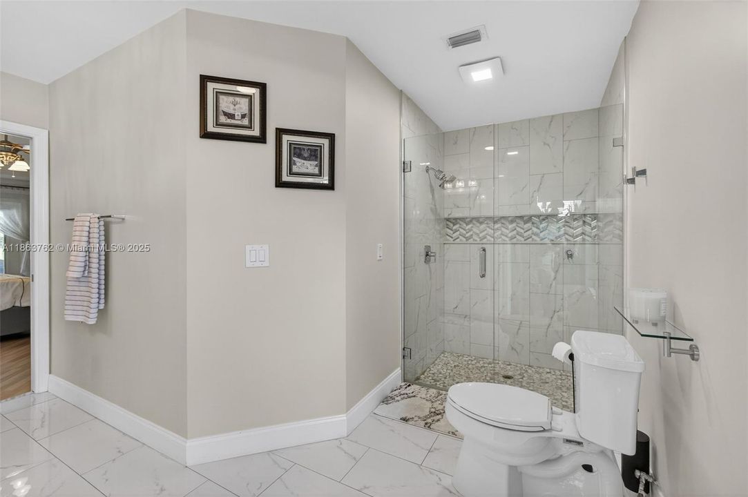 В аренду: $14,000 (4 спален, 2 ванн, 2413 Квадратных фут)