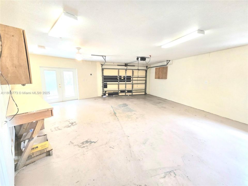 На продажу: $399,900 (3 спален, 3 ванн, 2118 Квадратных фут)