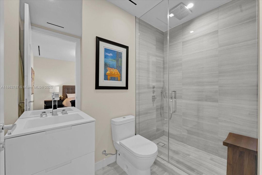 待售: $3,999,999 (3 贝兹, 3 浴室, 3232 平方英尺)