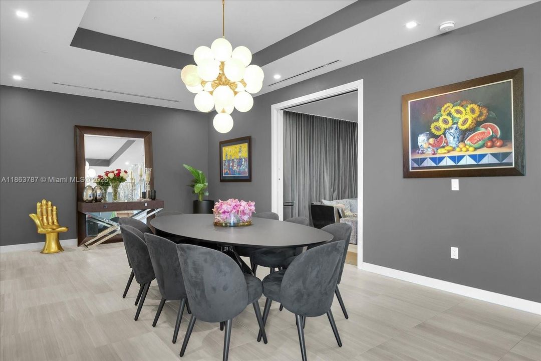 待售: $3,999,999 (3 贝兹, 3 浴室, 3232 平方英尺)