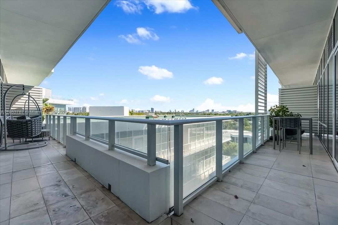 待售: $3,999,999 (3 贝兹, 3 浴室, 3232 平方英尺)