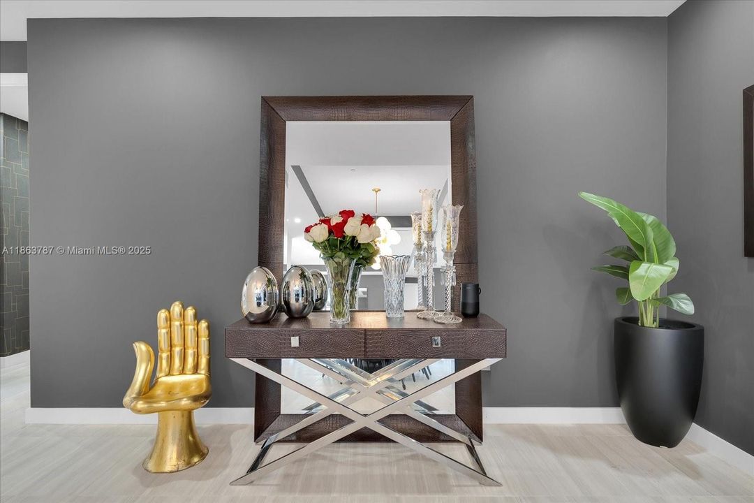 待售: $3,999,999 (3 贝兹, 3 浴室, 3232 平方英尺)