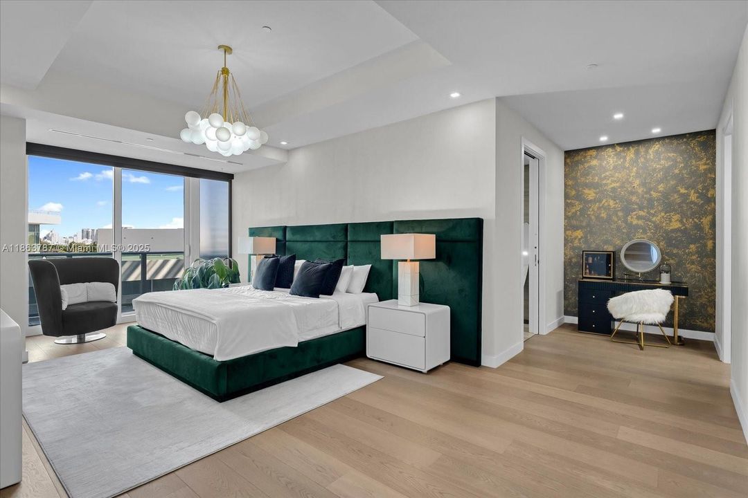 待售: $3,999,999 (3 贝兹, 3 浴室, 3232 平方英尺)