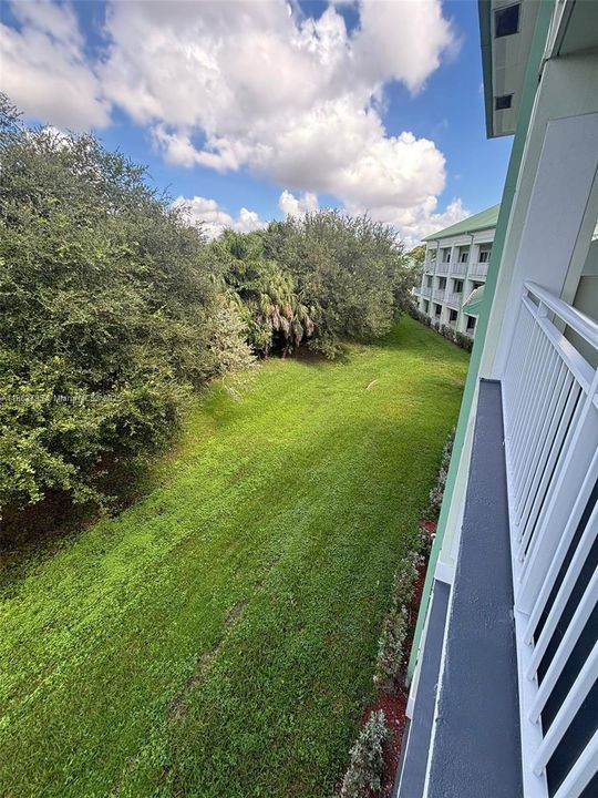 En Venta: $165,000 (3 camas, 4 baños, 2070 Pies cuadrados)