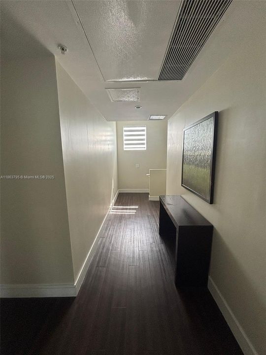 En Venta: $165,000 (3 camas, 4 baños, 2070 Pies cuadrados)