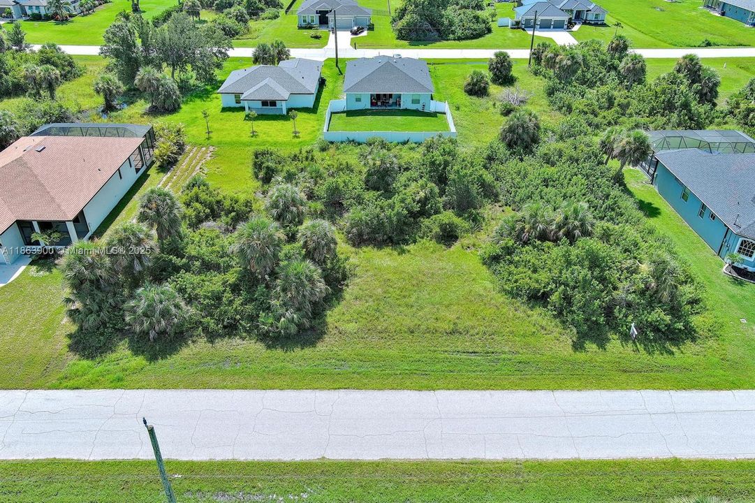 En Venta: $31,000 (0.18 acres)