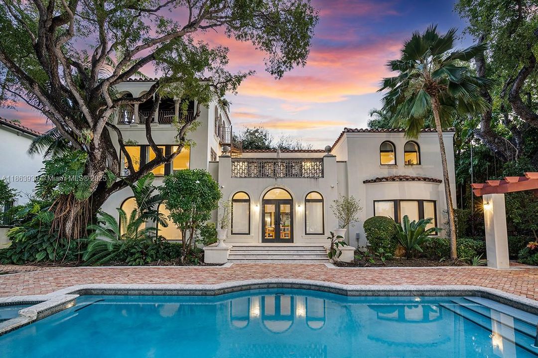 Active With Contract: $45,000 (5 beds, 6 baths, 5848 Square Feet)