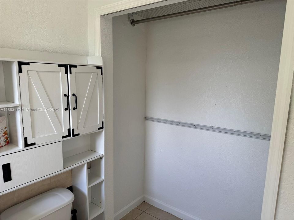 En Venta: $375,000 (3 camas, 2 baños, 1027 Pies cuadrados)