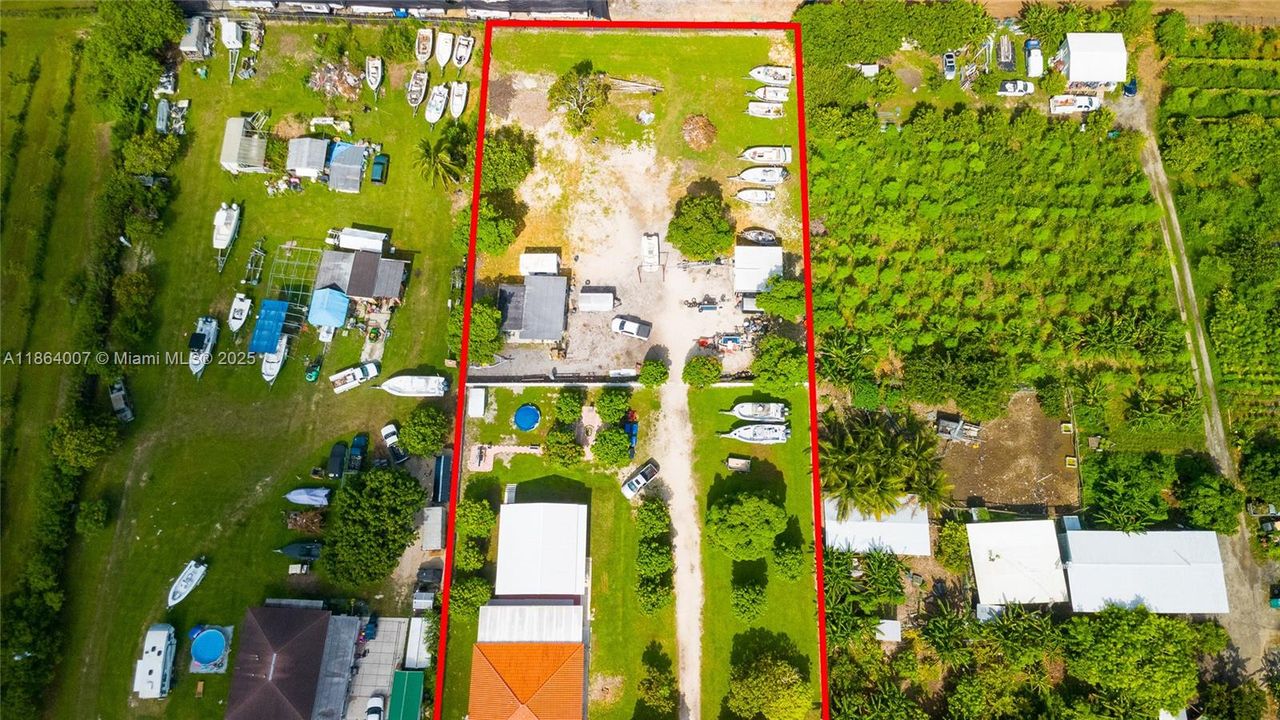 待售: $1,050,000 (3 贝兹, 2 浴室, 1681 平方英尺)