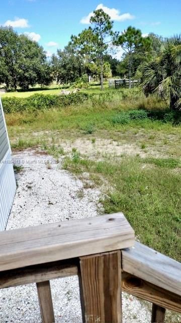 For Sale: $215,000 (2 beds, 2 baths, 1056 Square Feet)