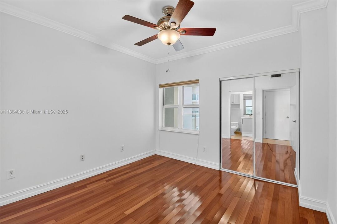 На продажу: $715,000 (3 спален, 3 ванн, 1720 Квадратных фут)