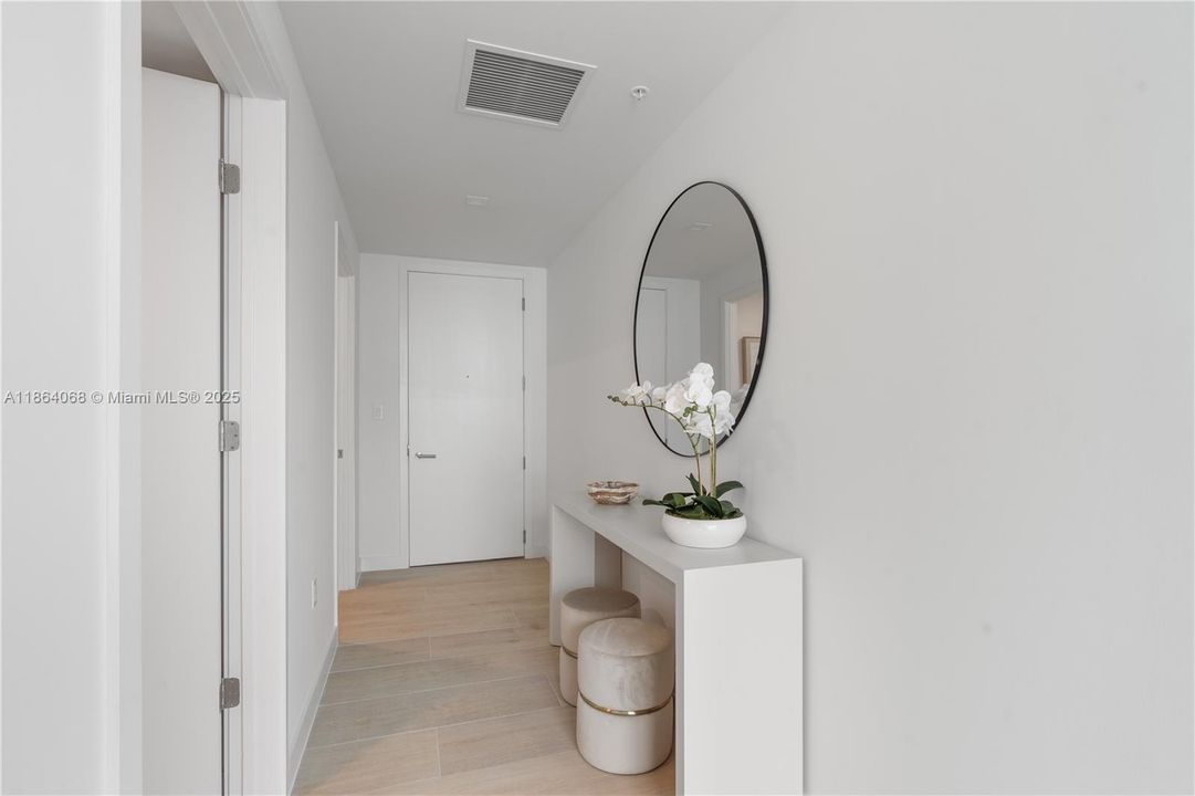 Active With Contract: $3,695,000 (3 beds, 3 baths, 2590 Square Feet)