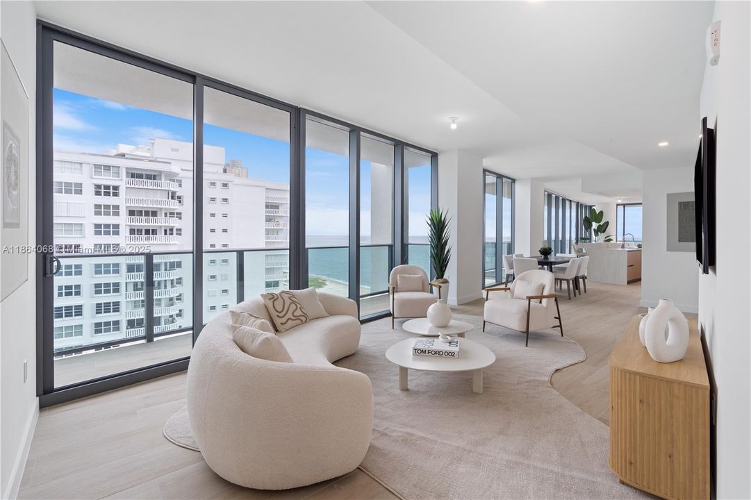 Active With Contract: $3,695,000 (3 beds, 3 baths, 2590 Square Feet)