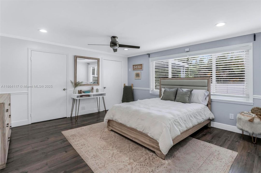 На продажу: $599,000 (3 спален, 2 ванн, 1476 Квадратных фут)