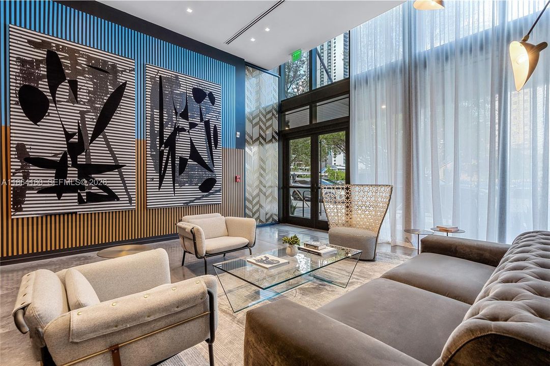 En Venta: $695,000 (1 camas, 2 baños, 665 Pies cuadrados)