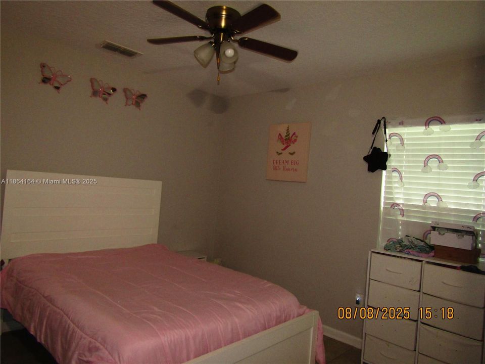 For Sale: $360,000 (4 beds, 2 baths, 1878 Square Feet)