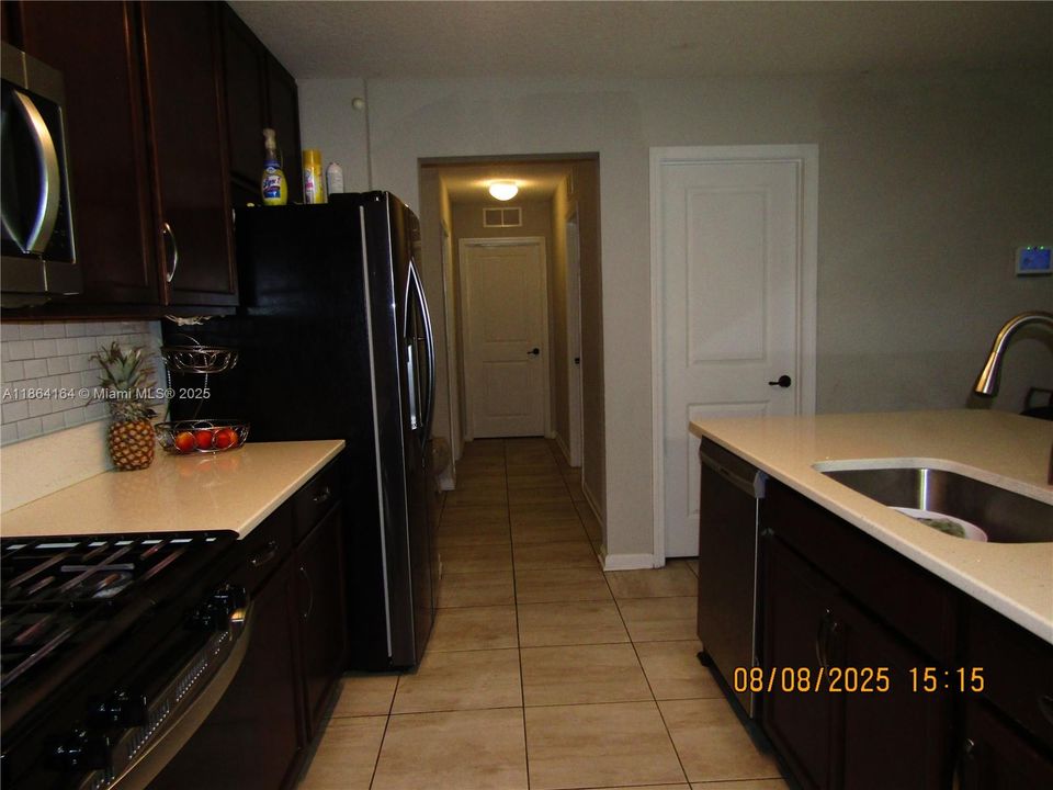 For Sale: $360,000 (4 beds, 2 baths, 1878 Square Feet)