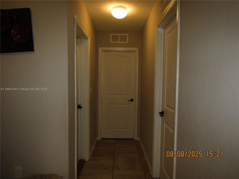 For Sale: $360,000 (4 beds, 2 baths, 1878 Square Feet)