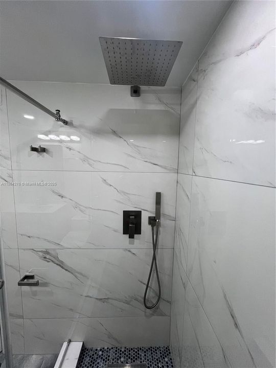 For Sale: $235,000 (2 beds, 2 baths, 1270 Square Feet)