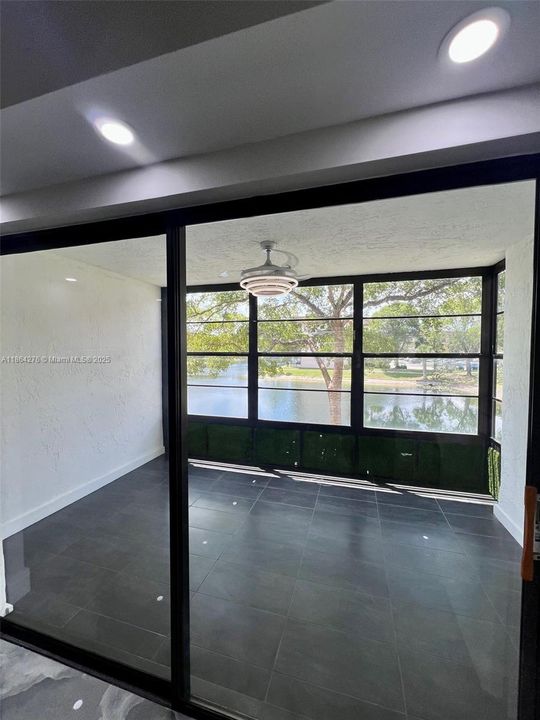 For Sale: $235,000 (2 beds, 2 baths, 1270 Square Feet)