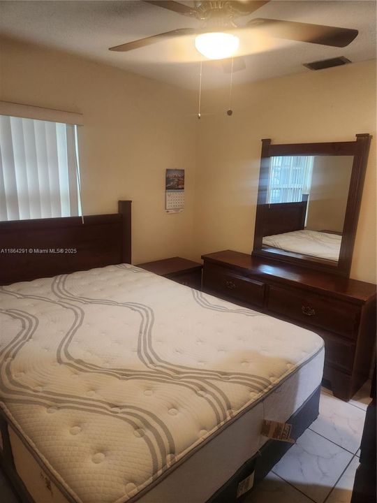 Recently Rented: $800 (1 beds, 1 baths, 1056 Square Feet)
