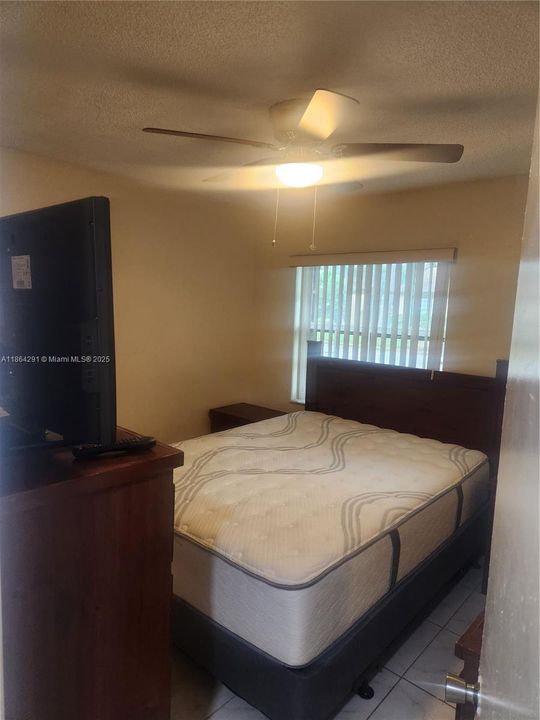 Recently Rented: $800 (1 beds, 1 baths, 1056 Square Feet)
