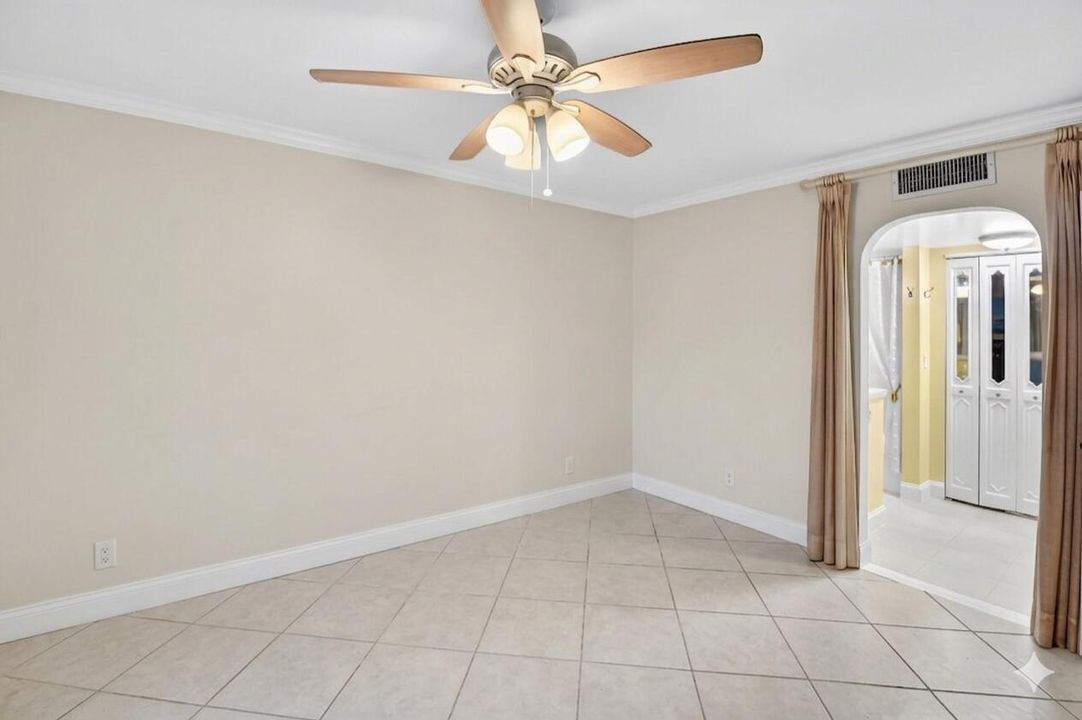 EDITED PHOTO Bedroom