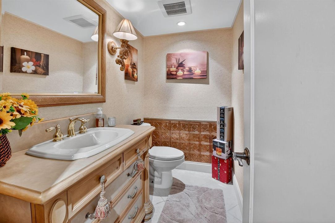 GUEST BATH
