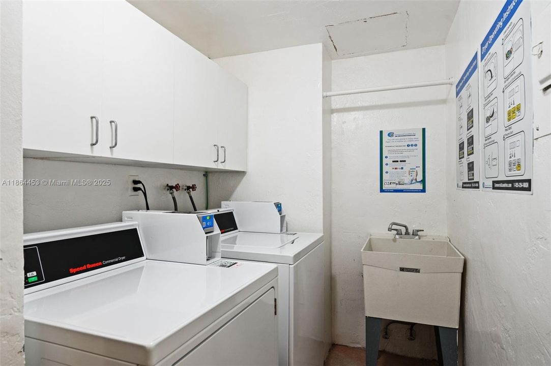 На продажу: $729,000 (2 спален, 2 ванн, 1510 Квадратных фут)